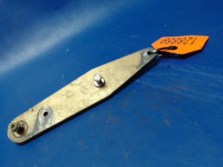 0761202-50 Cessna - BELLCRANK